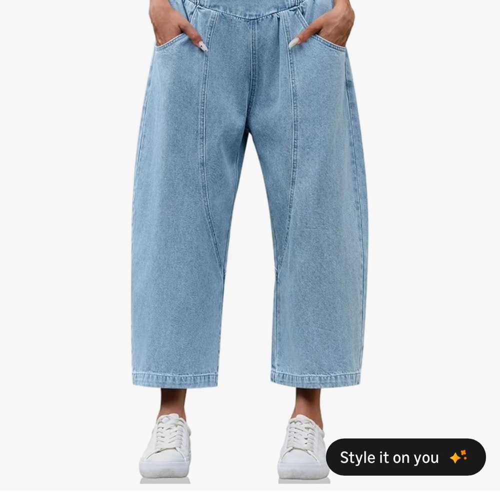 Women's Cropped Denim Jeans with Elastic Waist - Light Blue